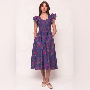 Ivy City Co. Hattie dress in Blue Multicolor Floral, size L